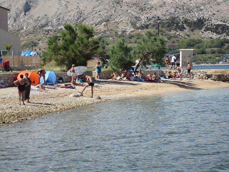 Apartments Kresimir Beauty With Shadow Trees And Parking Place Pag Town Εξωτερικό φωτογραφία